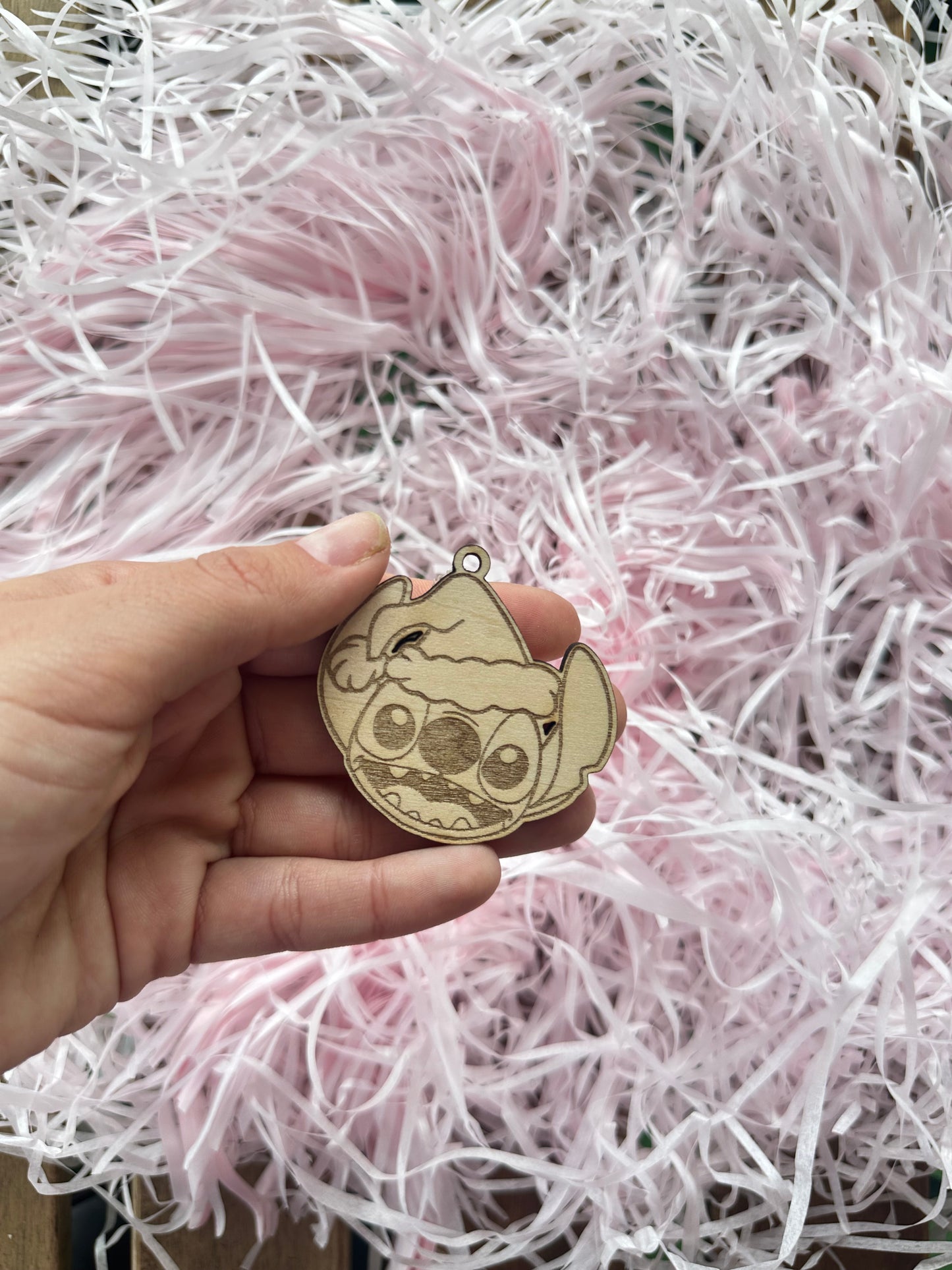 Bola de Navidad madera Stitch