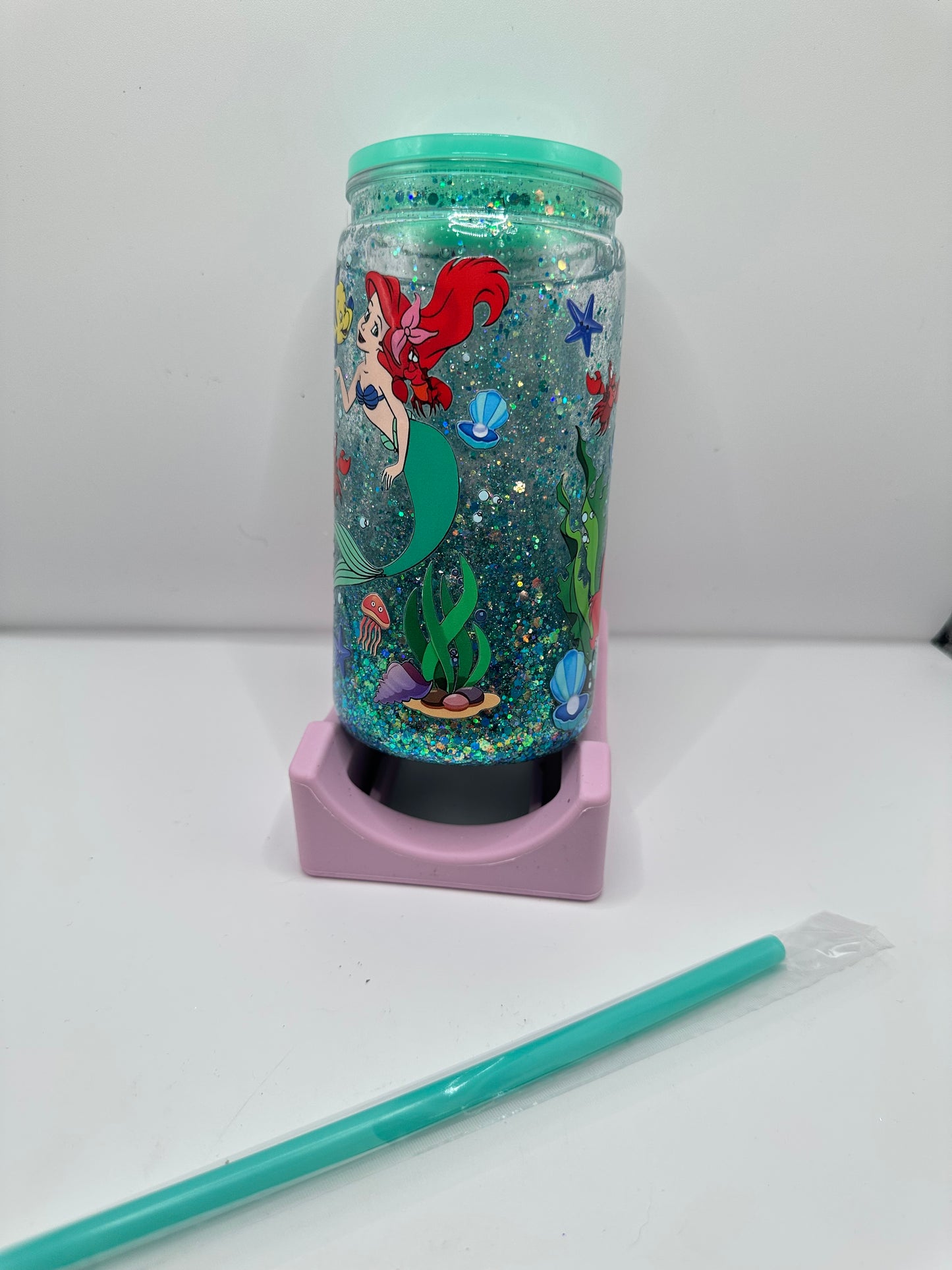 Vaso shaker con tapa y cañita