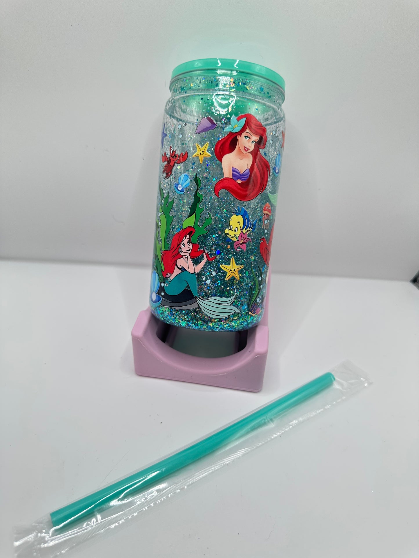 Vaso shaker con tapa y cañita