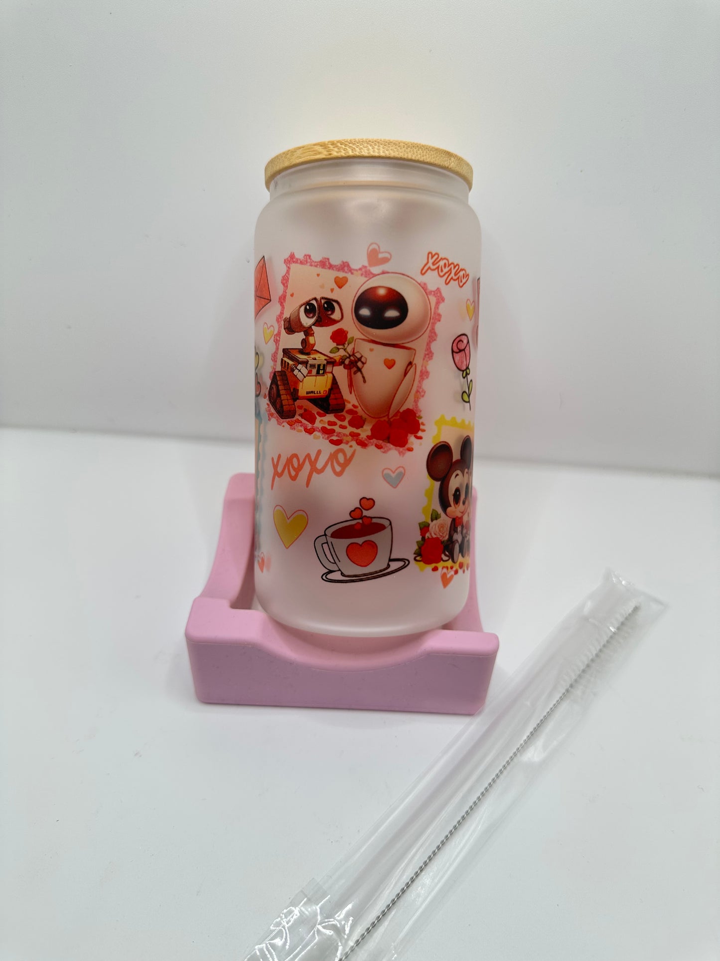 Vaso con tapa y cañita