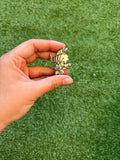 Cover minder dp. En resina pintado a mano