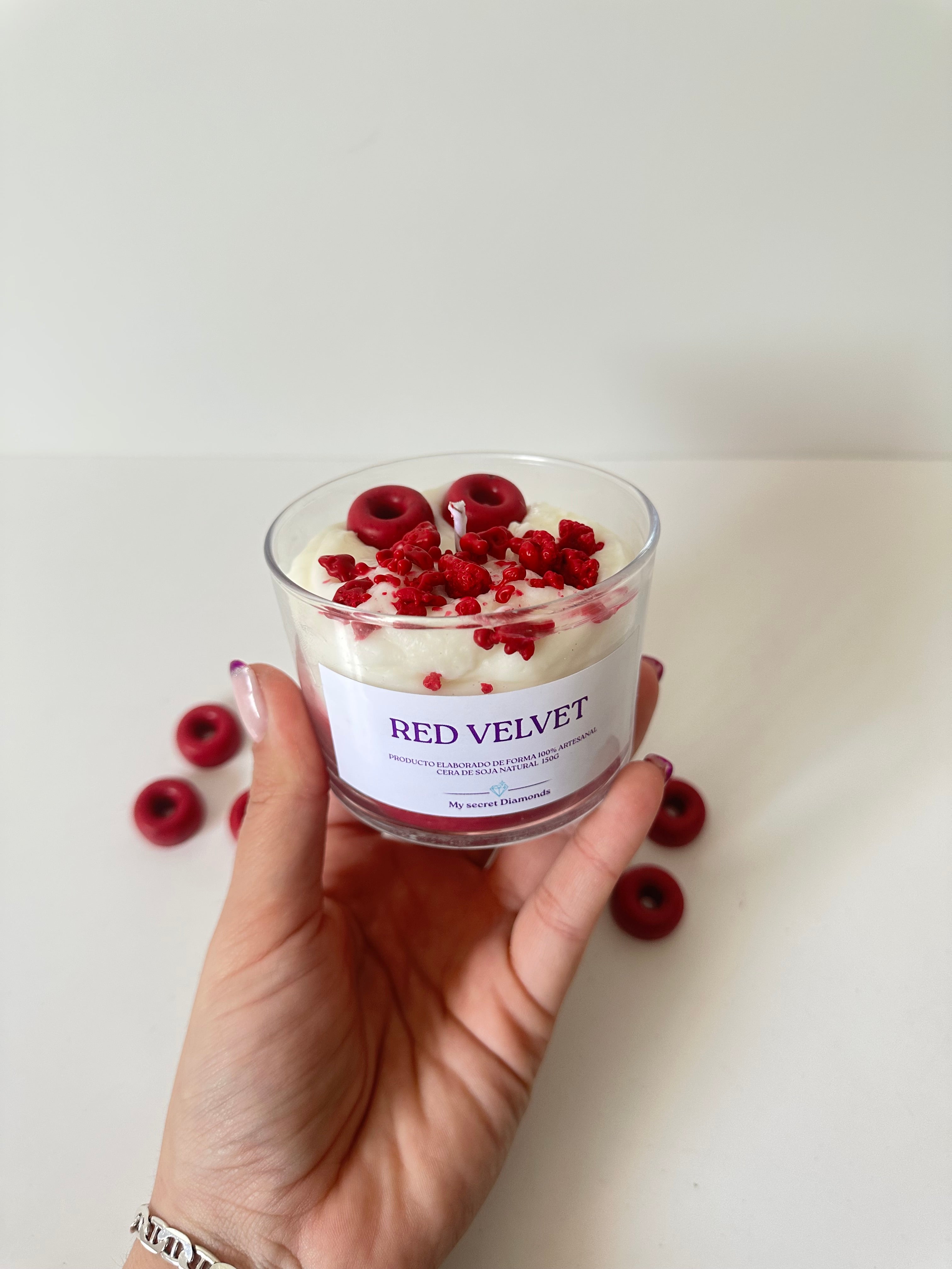Vela " Red Velvet  "