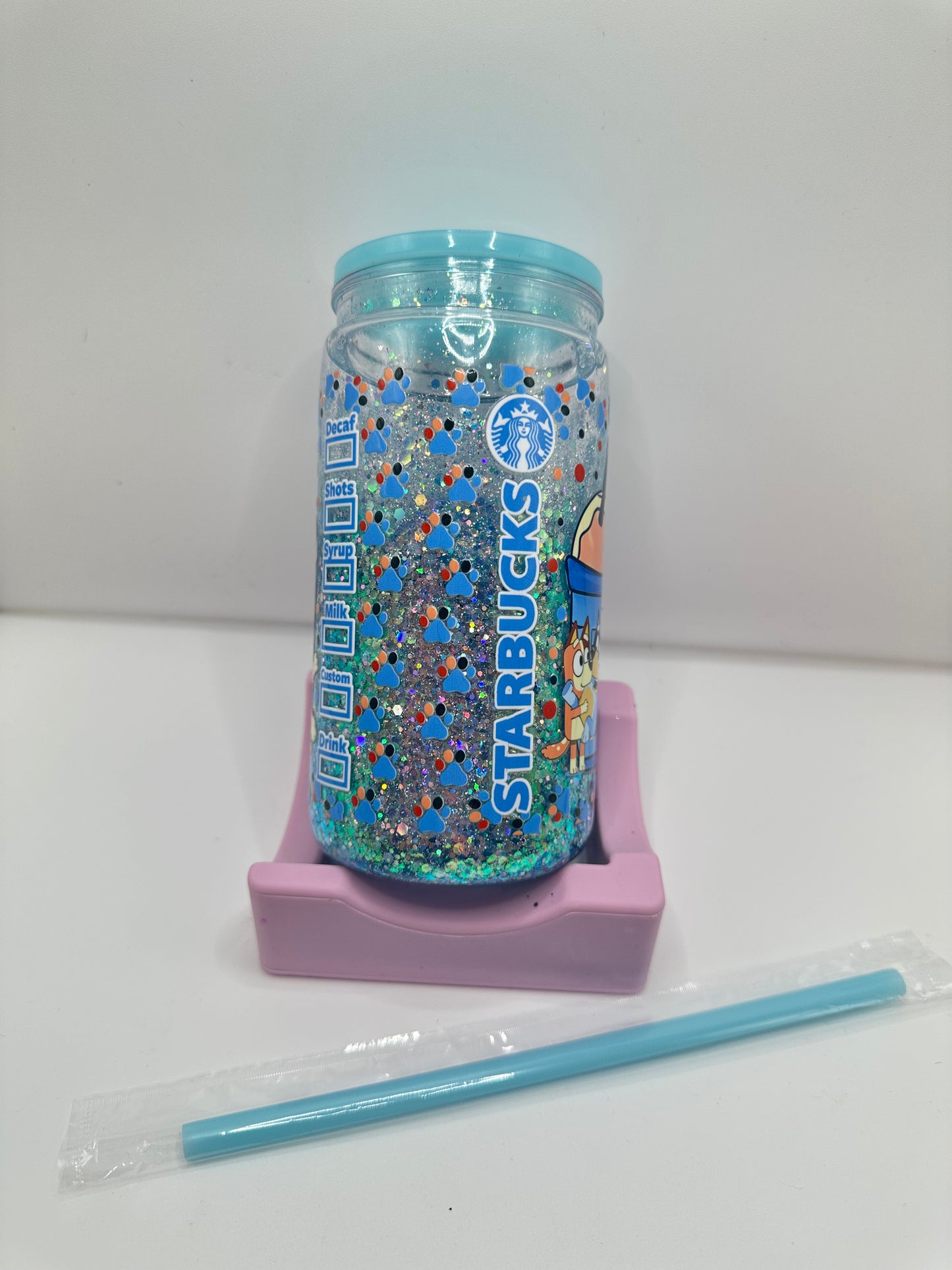 Vaso shaker con tapa y cañita