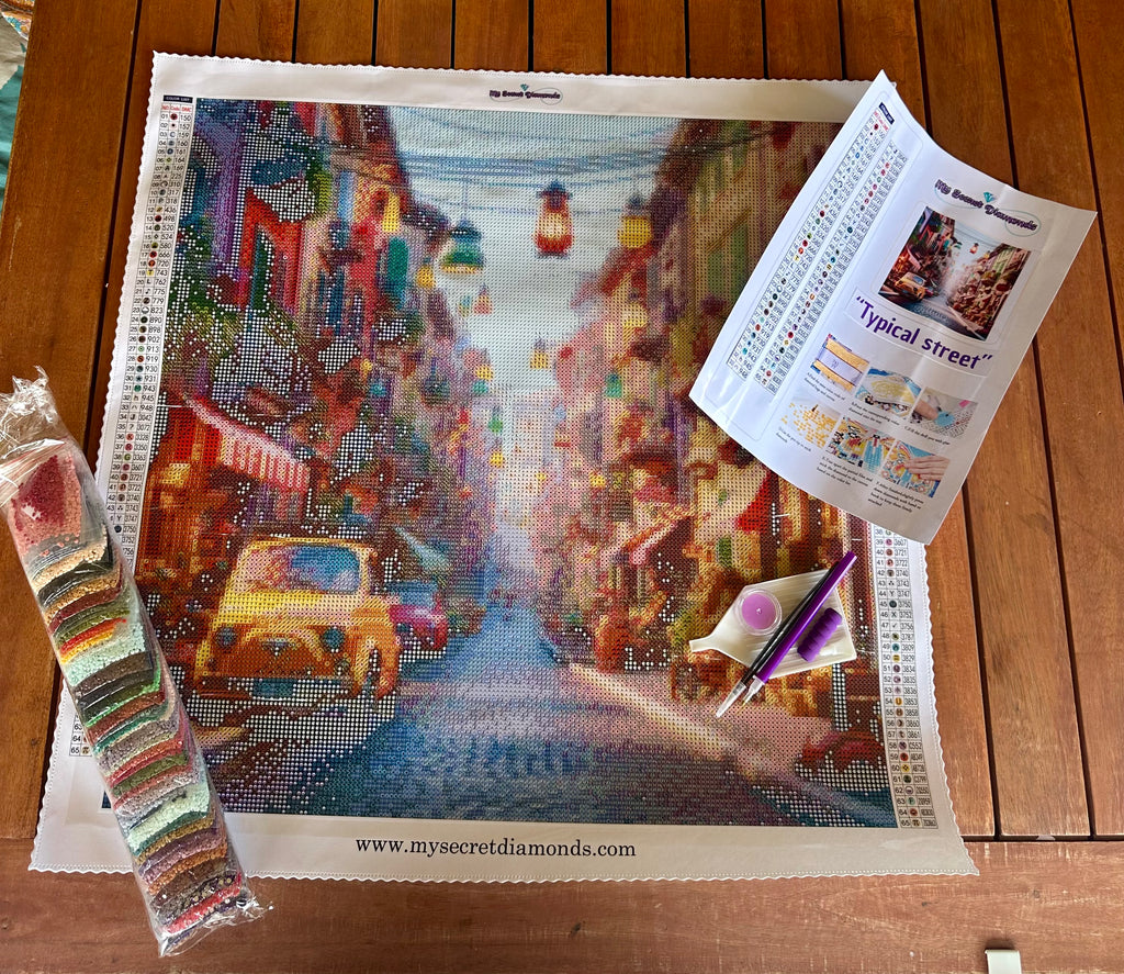 Lienzo  "Typical street ”