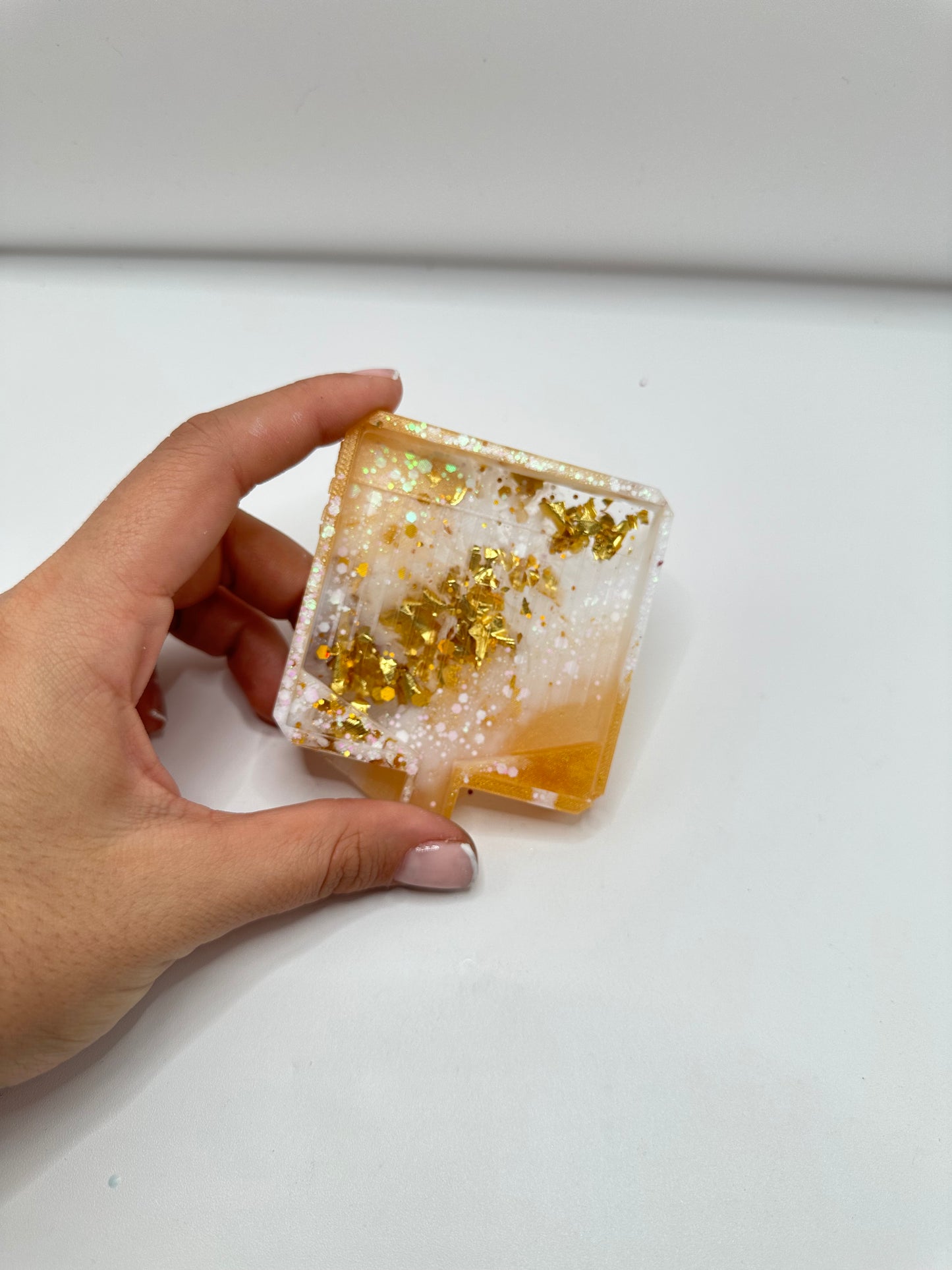 Bandeja dp resina “cuadroval mediana  ”