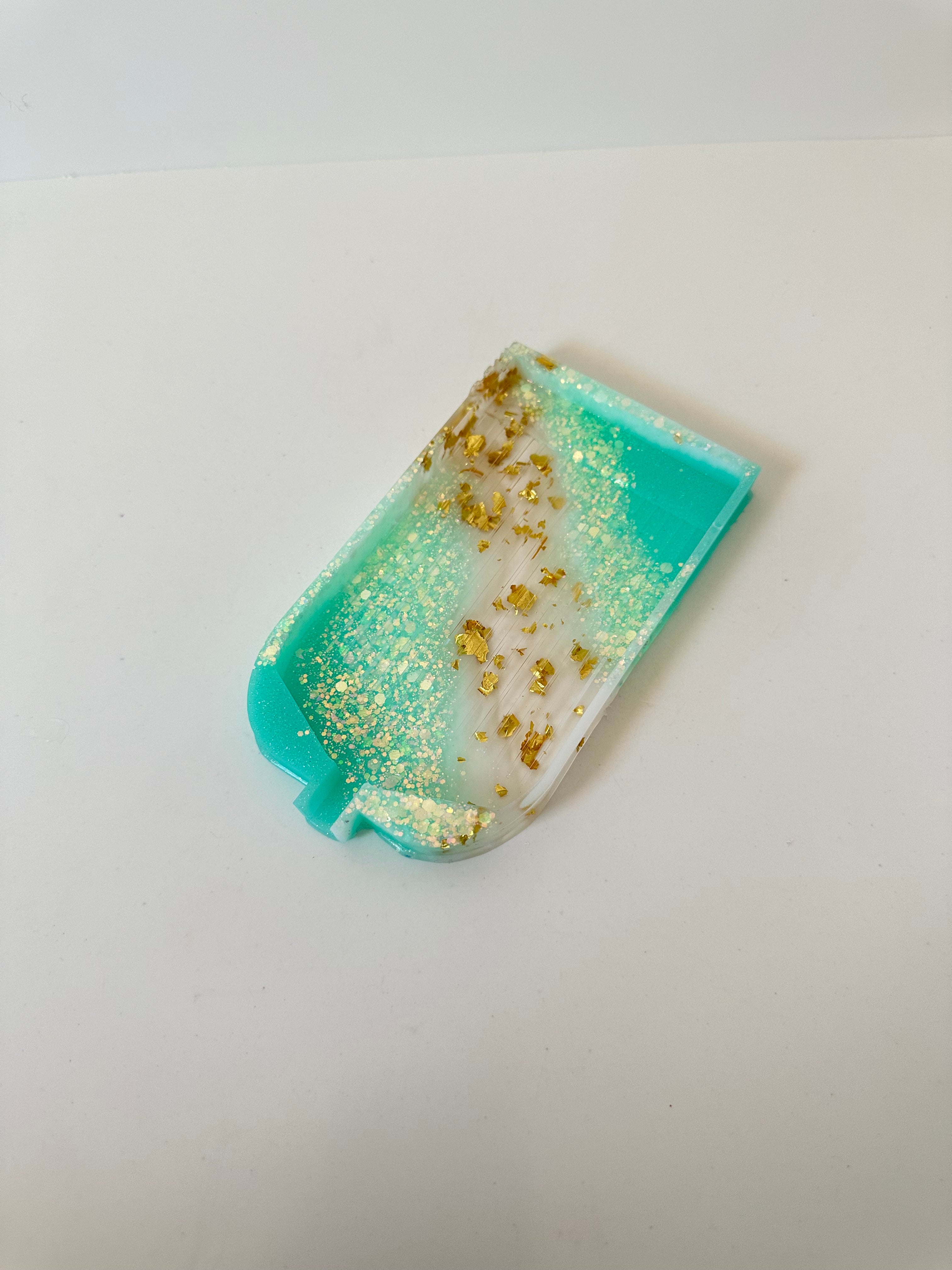 Bandeja dp resina “barqui abierta grande ”