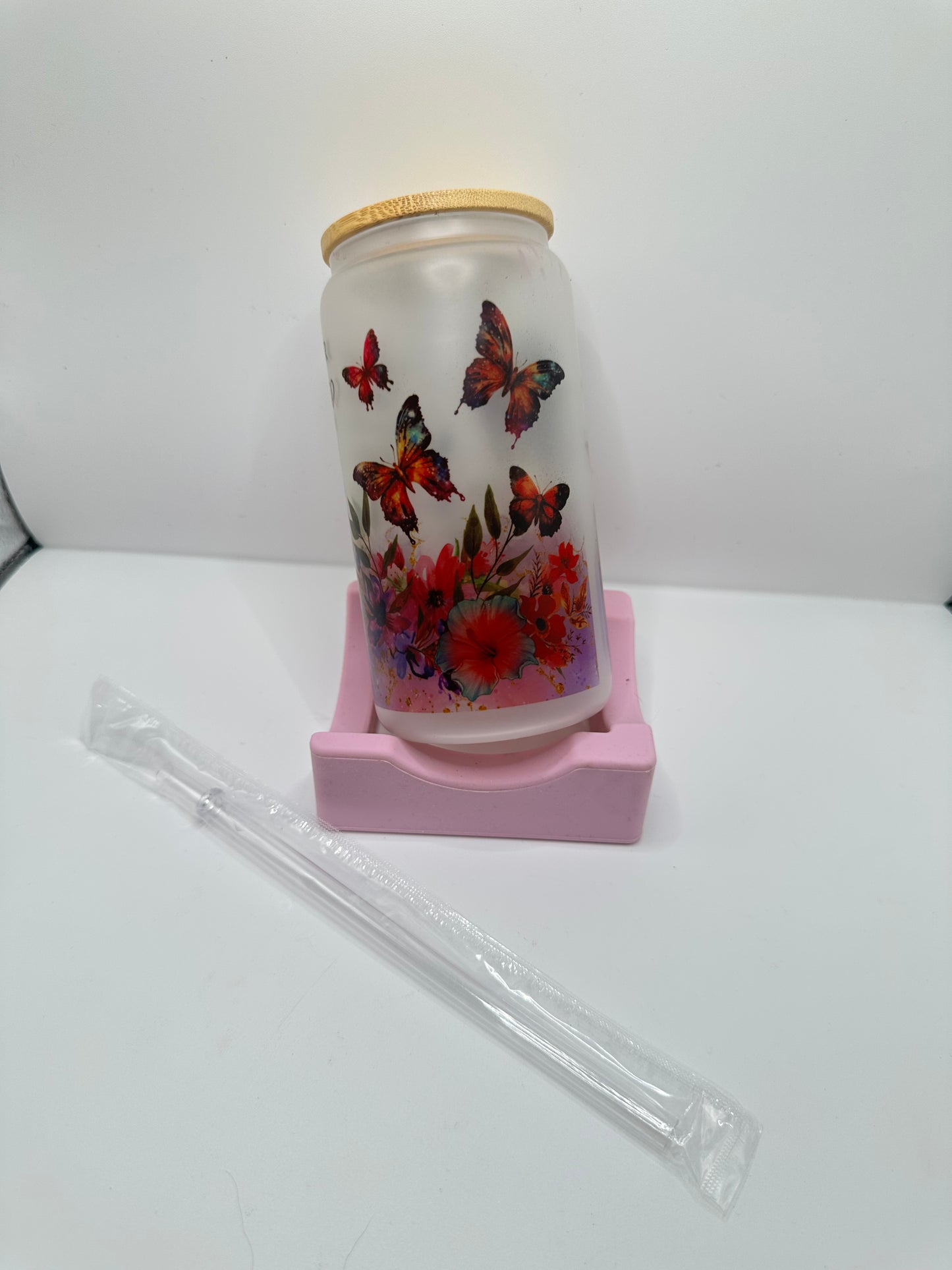 Vaso con tapa y cañita