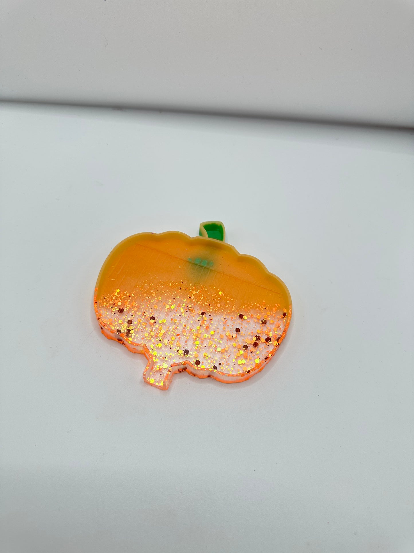 Bandeja dp resina “calabaza  ”