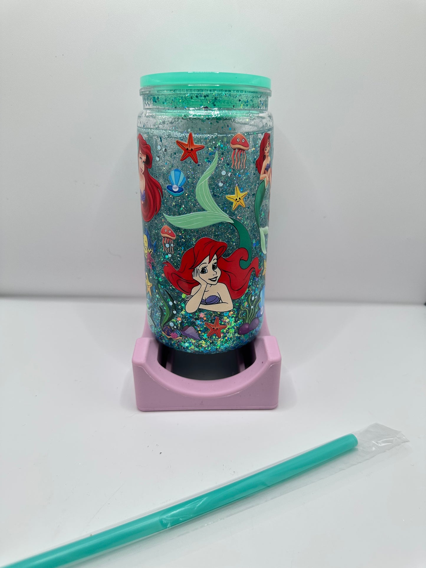 Vaso shaker con tapa y cañita