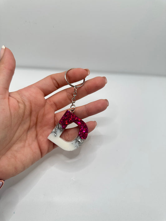 Llavero inicial en resina