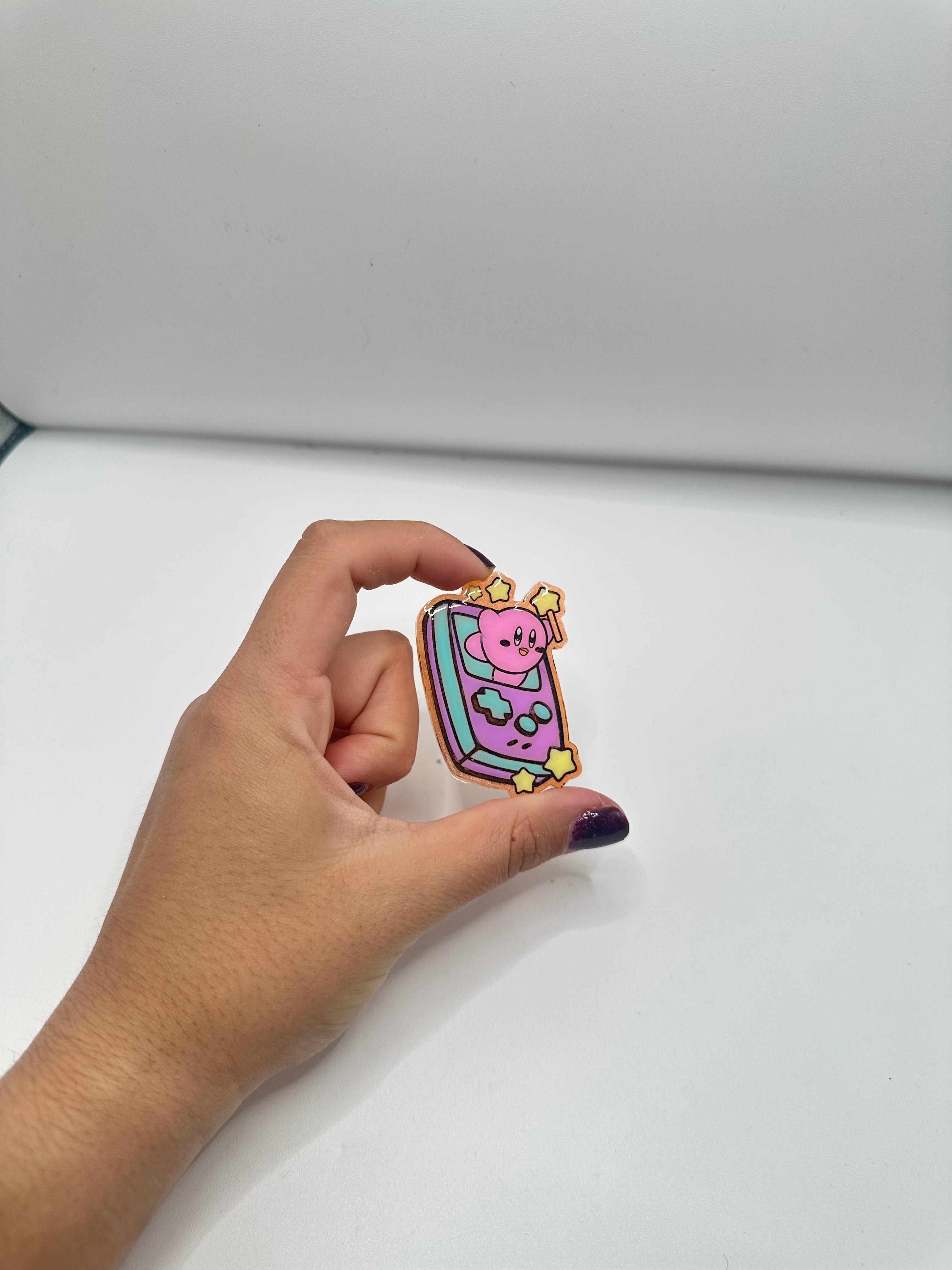 Cover minder dp. En resina pintado a mano