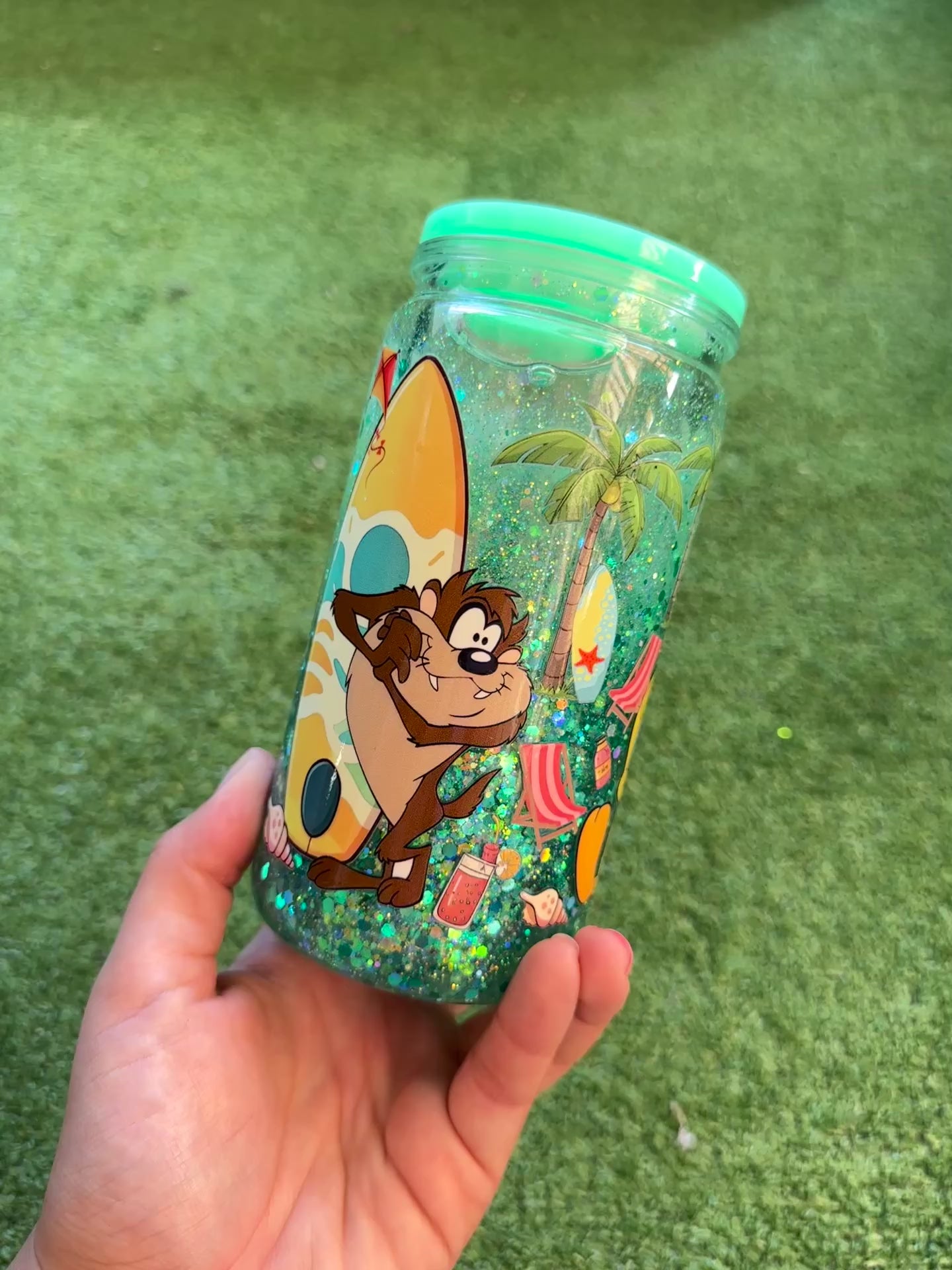 Vaso shaker con tapa y cañita